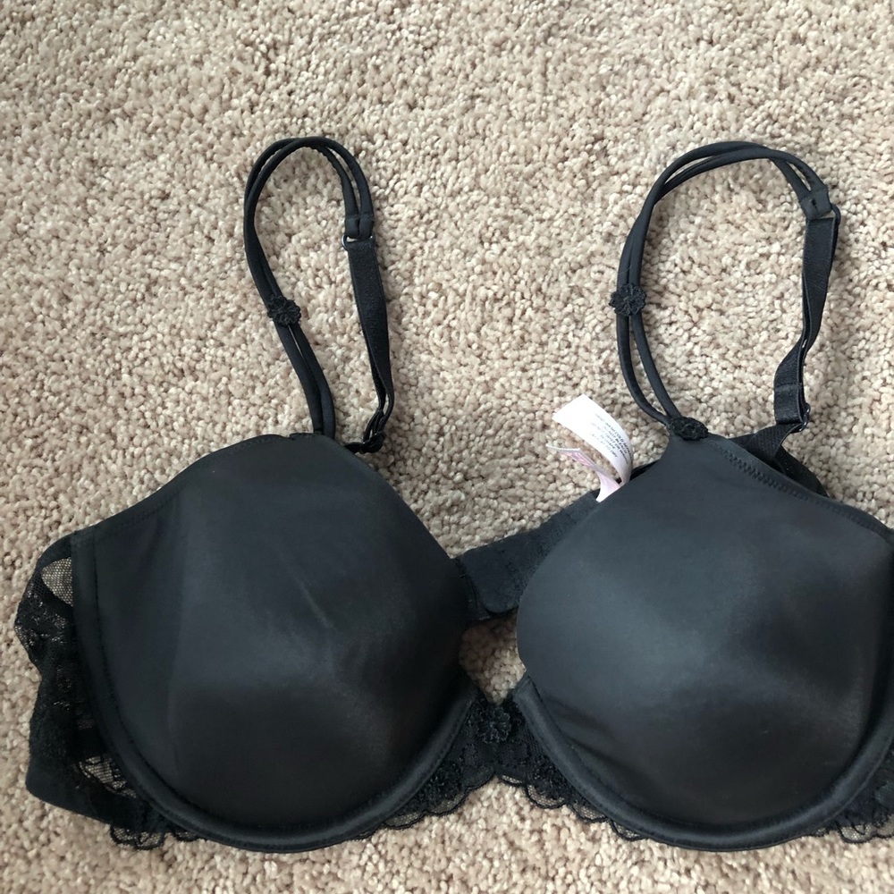 Victoria’s Secret bra
